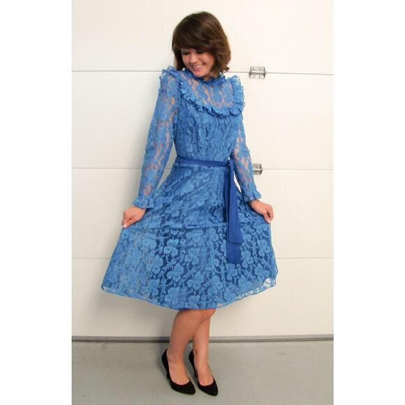 Vintage Cobalt Blue Lace Dress with Lace Ruffled Neckline/Cuffs Med/Large - Picture 3 of 8